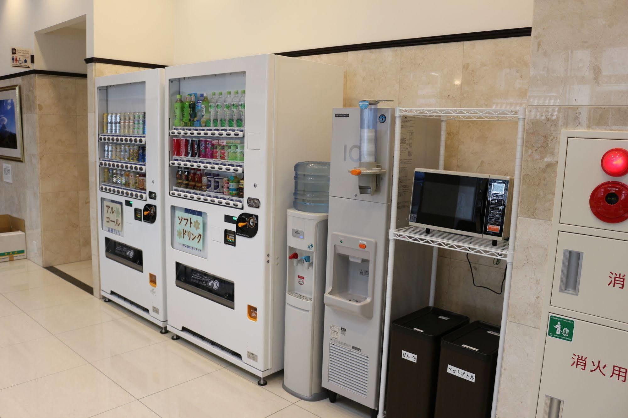 Toyoko Inn Okayama-Eki Nishiguchi Hiroba Exteriör bild
